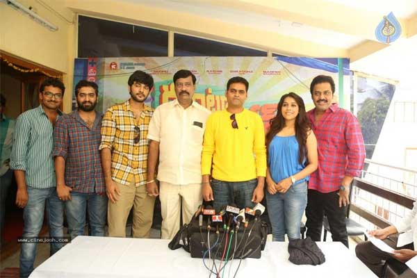 prveen sattharu,guntur talkies,raj kumar,siddhu,rashmi  'గుంటూరు టాకీస్' మూవీ పోస్టర్ లాంచ్..!